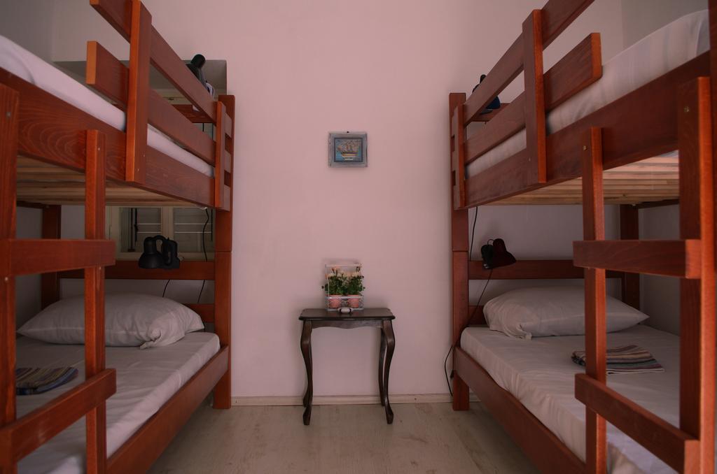 布德瓦自由旅舍旅舍 客房 照片